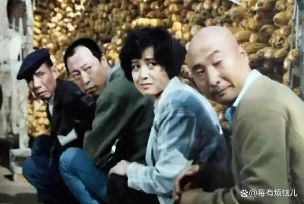 国内炒股软件排名 陈佩斯《戏台》好看吗 笑中带泪引共鸣